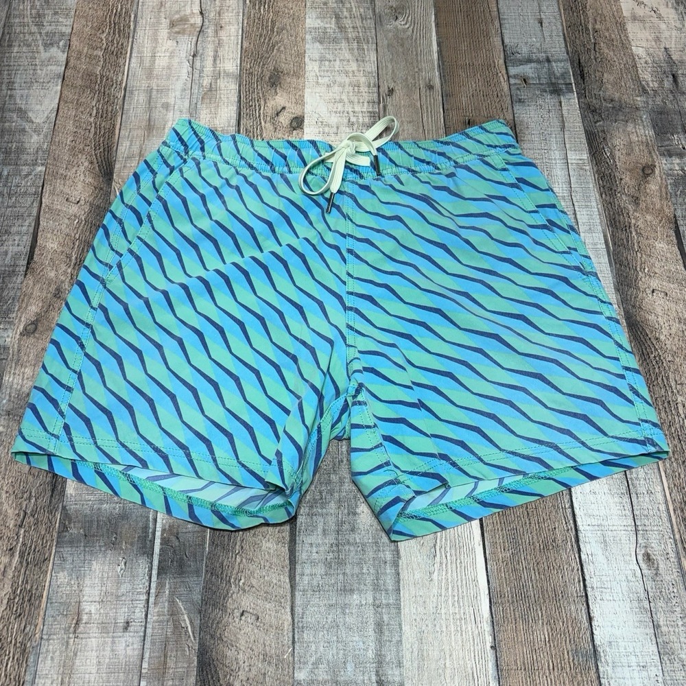Fair‎ Harbor Swim Trunks Men's Small Blue Green Geometric Striped Lined Coral